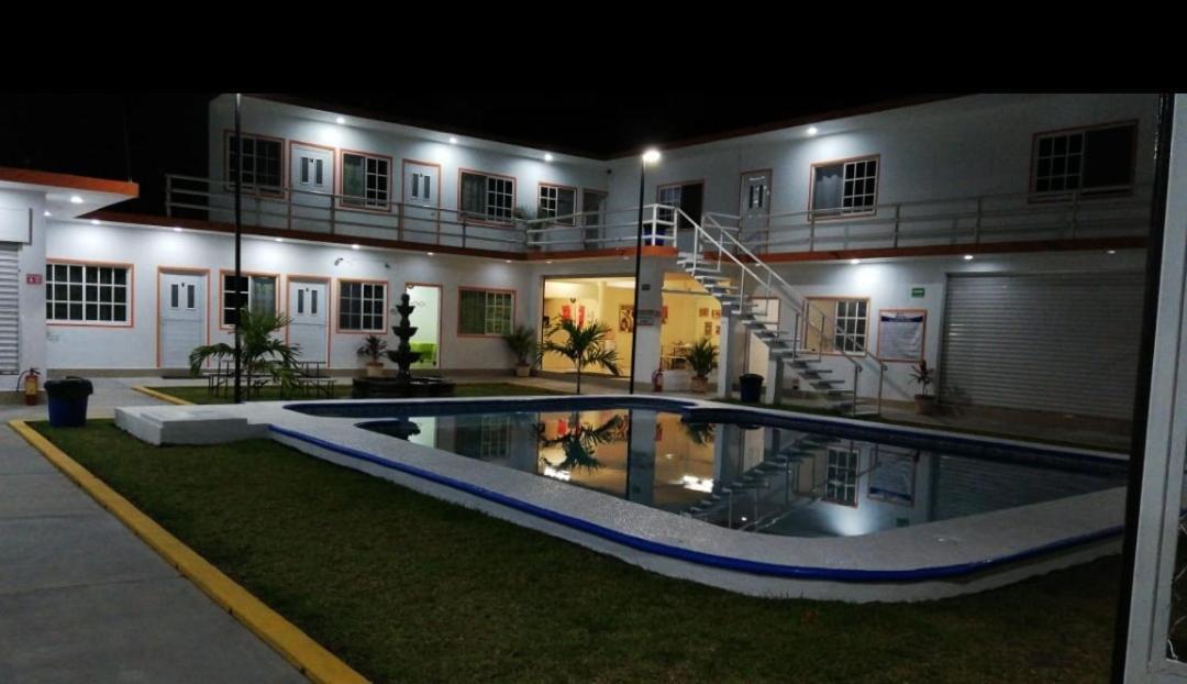 Hotel Villa Maran Chachalacas Ambiente Familiar Playa Chachalacas Zewnętrze zdjęcie